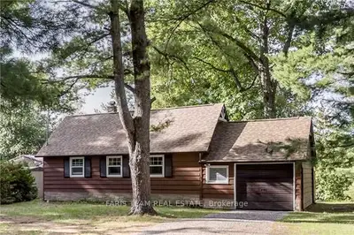 Detached in Kawartha Lakes