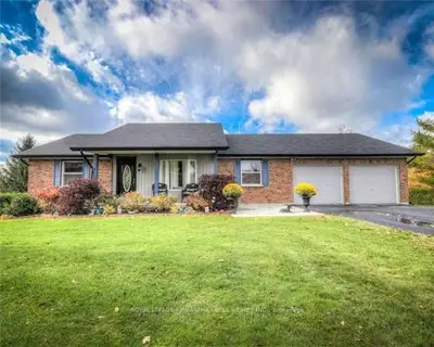 23 Blue Water Avenue, Kawartha Lakes, On K9v 4r6