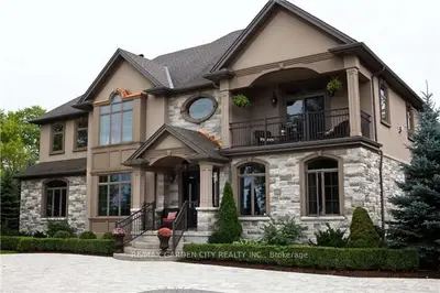 4025 Niagara River Park, Fort Erie, On L2a 5m4