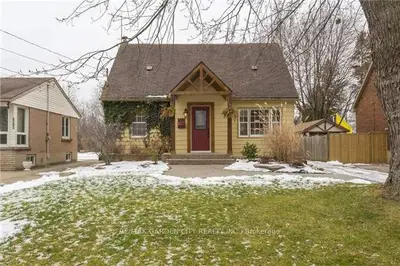6390 Russell Street, Niagara Falls, On L2j 1p3
