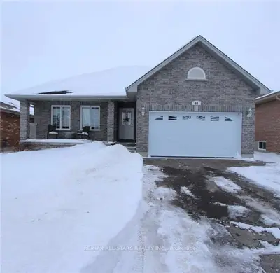 48 Matchett Crescent, Kawartha Lakes, On K9v 0g6