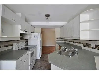 101 Brookside Street # 47, London South, ON N5Z 5C9