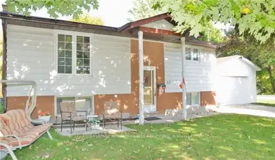 52 St Patrick Street, Kawartha Lakes, On K9v 1r5