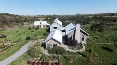 575 Crowes Road, Prince Edward County, On K0k 2t0