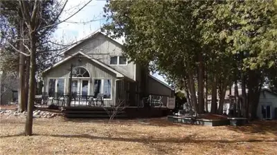 38 Peninsula Drive, Kawartha Lakes, On K9j 6x3