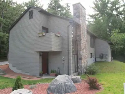 7 Junction Street, North Bay, On P1b 8z4