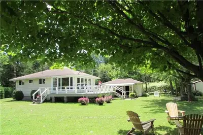 10 Crystal Street, Kawartha Lakes, On K0m 1n0