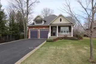 2 Wood Court, Kawartha Lakes, On K9v 6j4