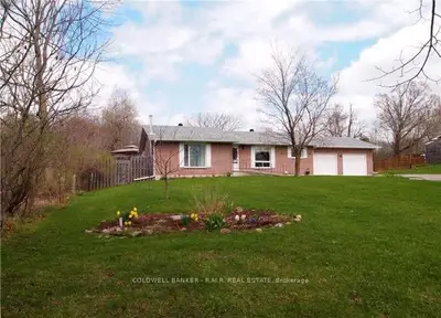 611 Balsam Lake Drive, Kawartha Lakes, On K0m 2b0