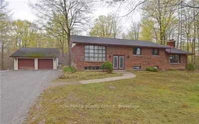 308 Grassy Road, Kawartha Lakes, On K0l 2w0