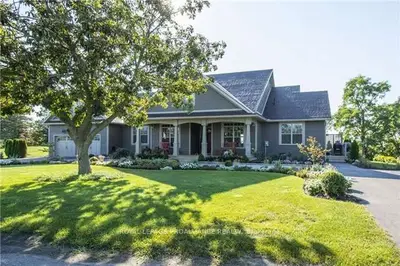 114 County Rd 35 Road, Prince Edward County, On K0k 2t0