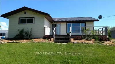 944 Portage Road, Kawartha Lakes, On K0m 2b0