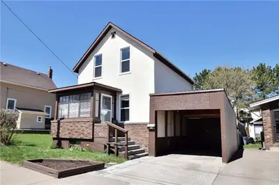 416 Ambrose Street, Out of Area, ON P7B 1M4