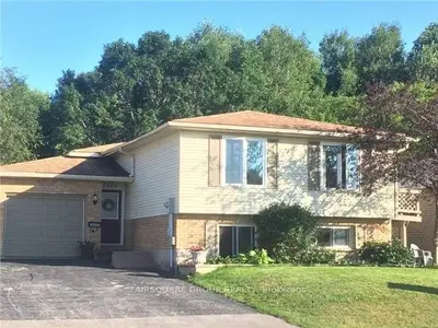 2665 3rd Avenue, Owen Sound, On N4k 2m5