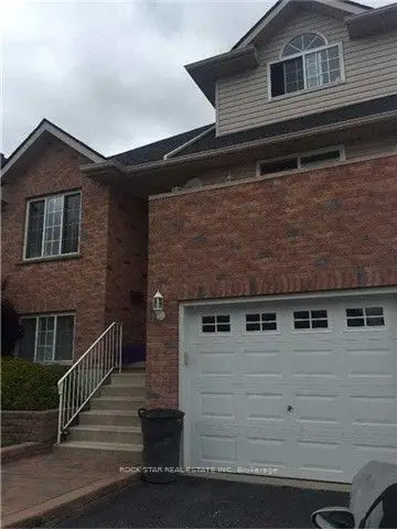 866 Hunters Gate Crescent, Woodstock, On N4v 1g4
