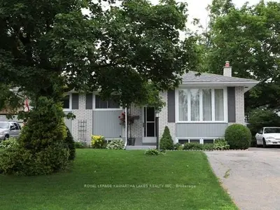 14 Jefferson Boulevard, Kawartha Lakes, On K9v 1m3