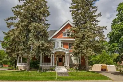 49 Wellington Street N, Woodstock, On N4s 6p6