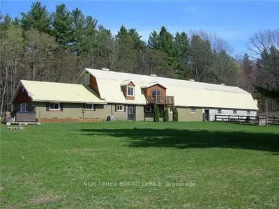 678 Sandy Hook Road, Kawartha Lakes, On L0a 1k0