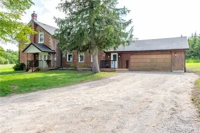 272 Woodland Drive, Selwyn, On K9l 1p1
