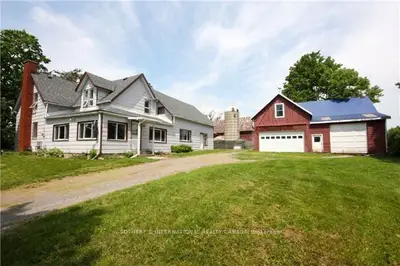 114 Gilead Road, Prince Edward County, On K0k 1g0
