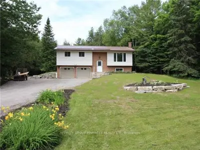 23 Bessie Avenue N, Trent Lakes, On K0m 1a0