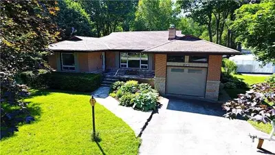 1040 Portage Road, Kawartha Lakes, On K0m 2b0