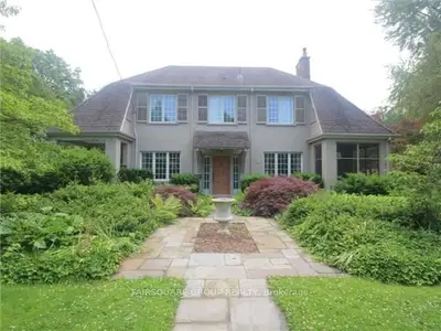 275 Victoria Street, London East, On N6a 2c4