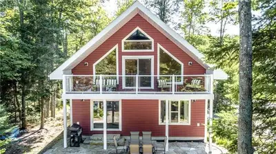 462 Markles Road, Huntsville, On P1h 2j3