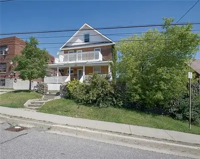 290 Pine Street, Out of Area, ON P3C 1X7