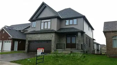 115 Dutton Way, Woodstock, On N4t 1v8