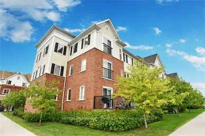 300 Spillsbury Drive 208, Peterborough, On K9k 0b4