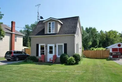 30 Stanley Street, Prince Edward County, On K0k 1g0