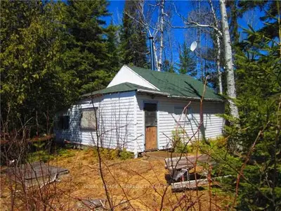 204 South Road, Hastings Highlands, On K0l 2k0