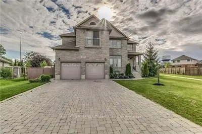 527 Crestwood Court, Woodstock, On N4t 1v3