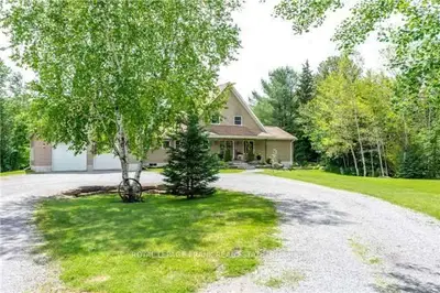 821 County Road 49, Kawartha Lakes, On K0m 1a0
