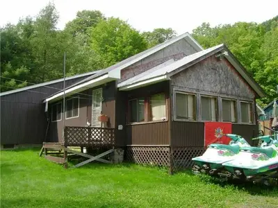 1641 Lampman Lane, Muskoka Lakes, On P0h 1a0