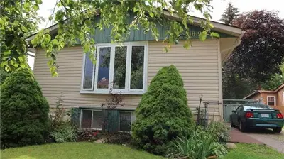 589 Erskine Avenue, Peterborough, On K9j 5t5