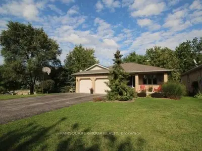 15 Moulton Court, Ingersoll, On N5c 4c4