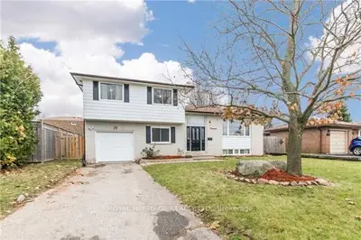 19 Elaine Drive, Kawartha Lakes, On K9v 4w5