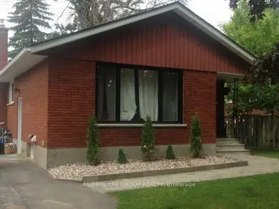 2325 Elmira Drive, Parkway Park - Queensway Terrace S And Area, On K2c 1h3