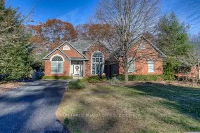 4 Whispering Pine Lane, Tillsonburg, On N4g 5v4