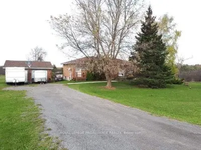 722 County Road 18 Road, Prince Edward County, On K0k 2t0