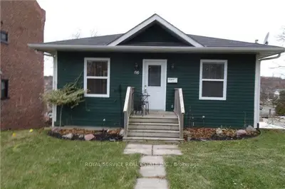 86 King Street, Port Hope, On L1a 2r7