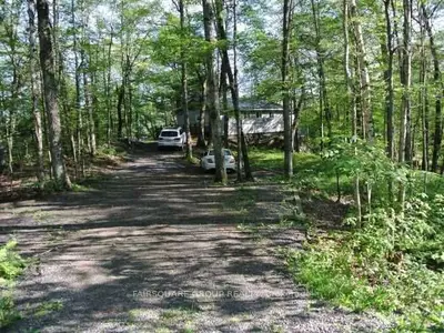 5-1235 Shea Road, Muskoka Lakes, On P0b 1m0