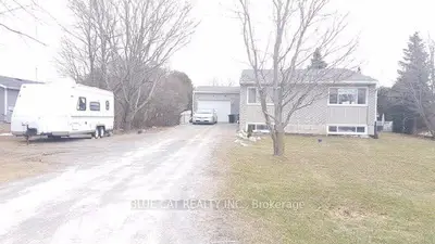 8 Hope Avenue, Kawartha Lakes, On K0l 2w0