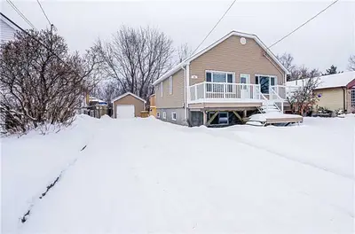 34 O'donaghue Drive, Out of Area, ON P3L 1C9