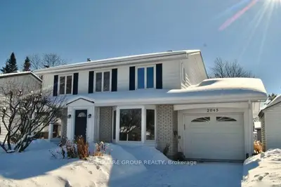 2045 Kings Grove Crescent, Beacon Hill North - South And Area, On K1j 6e9
