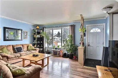 535 Churchill Drive W, Out of Area, ON P7C 5C4