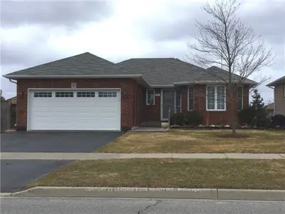 31 Mcgibbon Boulevard, Kawartha Lakes, On K9v 6g4