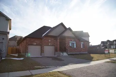 745 Spitfire Street, Woodstock, On N4t 0b1